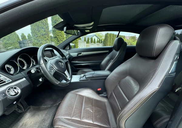 Mercedes-Benz Klasa E cena 99000 przebieg: 181401, rok produkcji 2015 z Włocławek małe 742